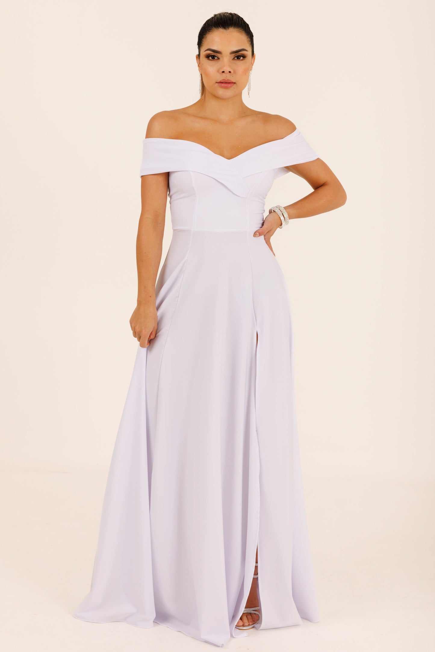 Long dress with slit and sleeves
