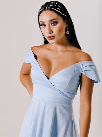 Sky blue short fitted dress with sleeves