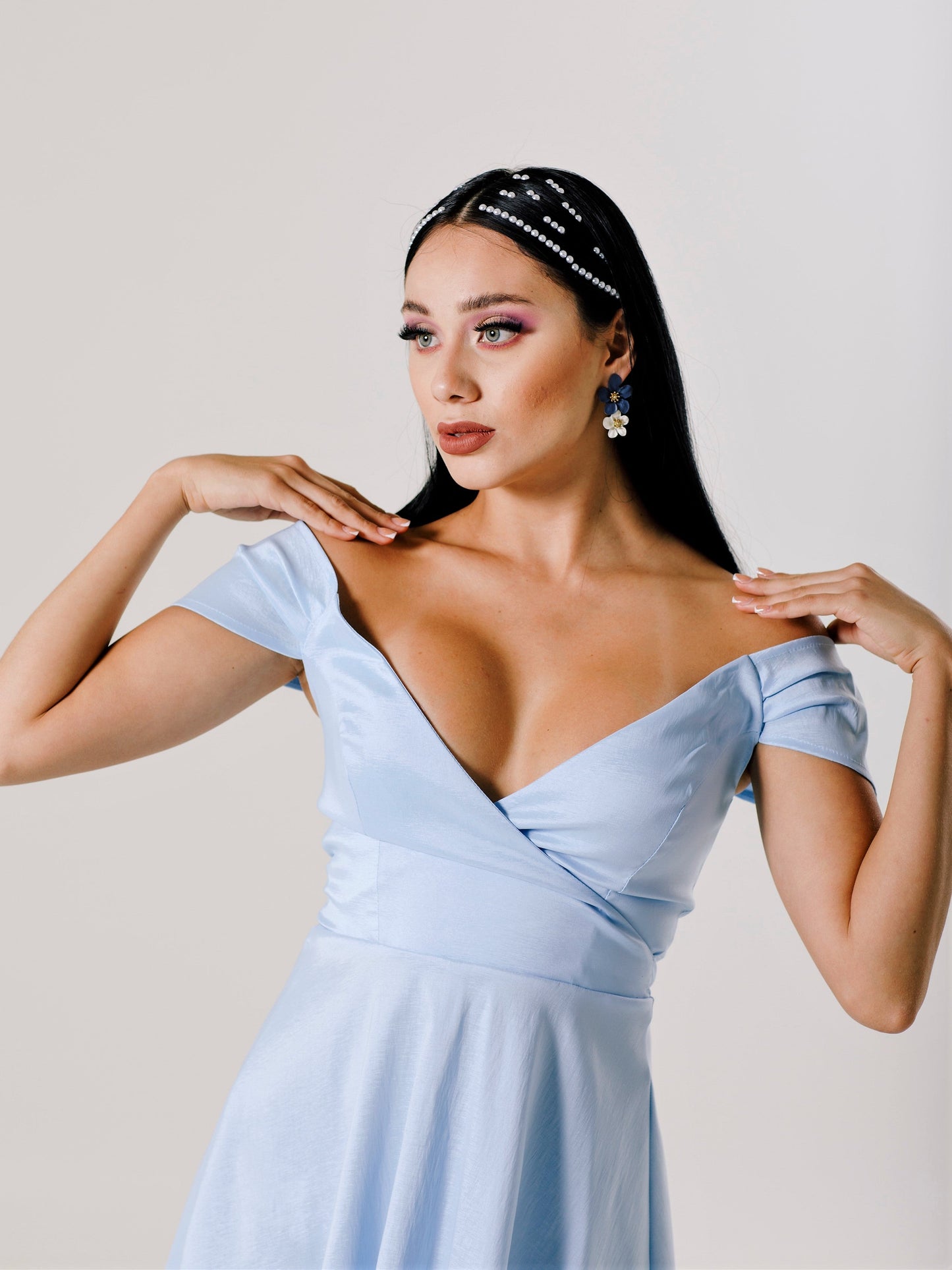 Sky blue short fitted dress with sleeves