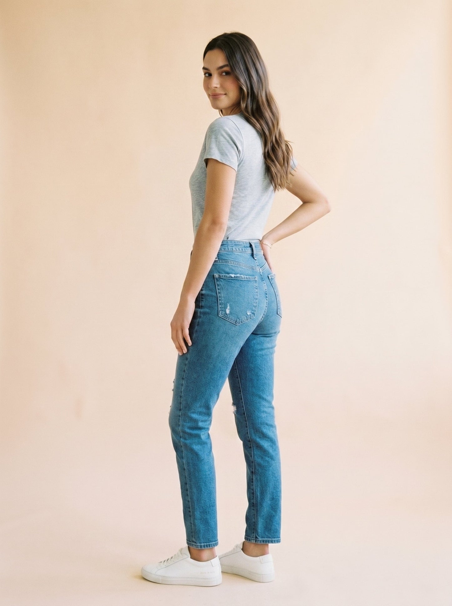 Women Pure Cotton Slim Fit T-shirt