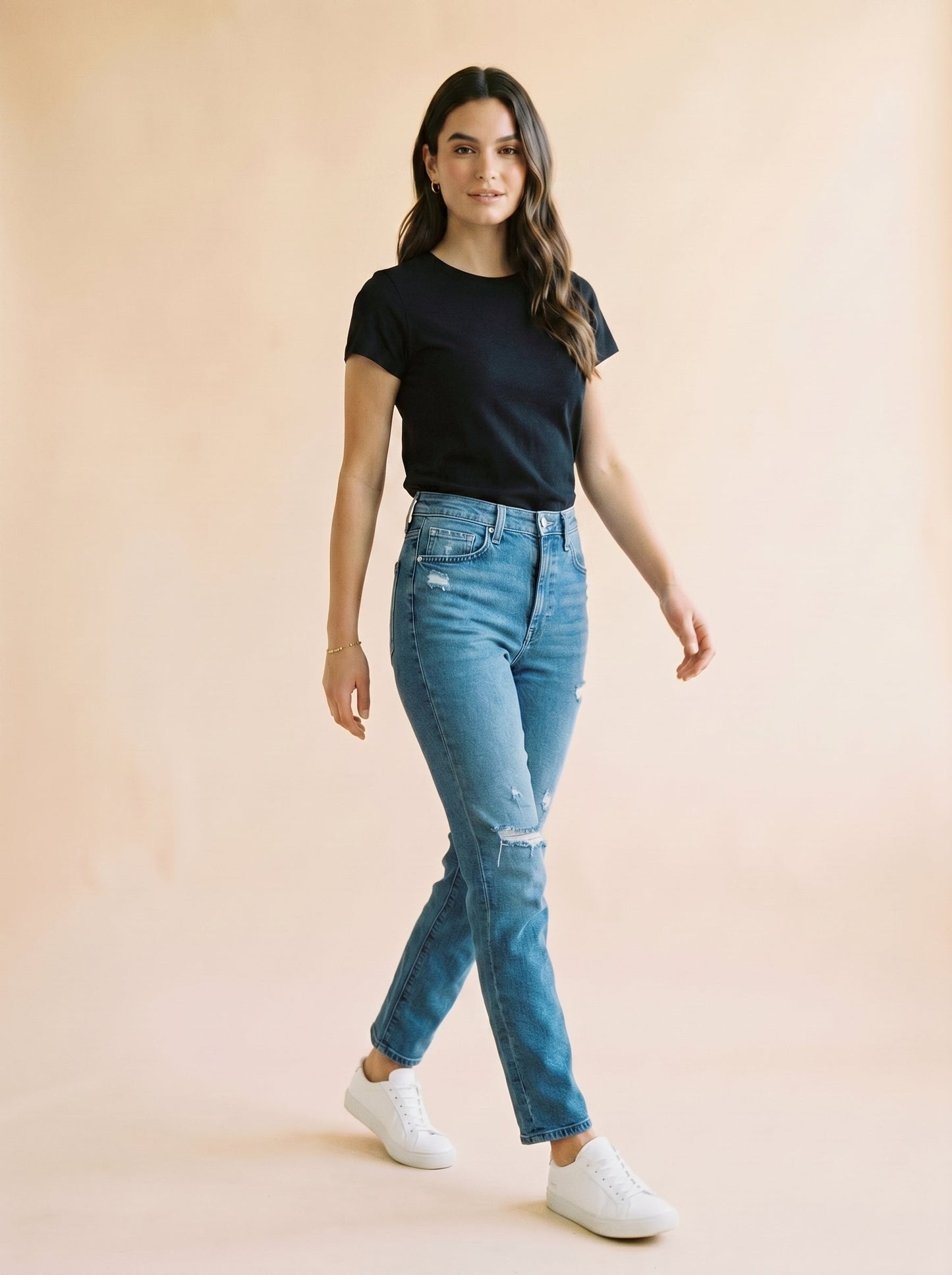 Women Pure Cotton Slim Fit T-shirt