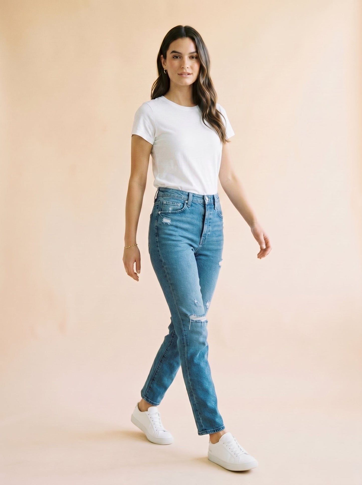 Women Pure Cotton Slim Fit T-shirt